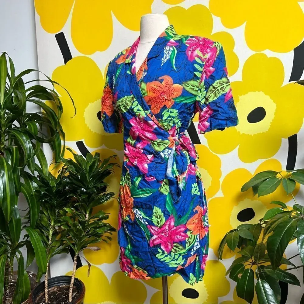 Vintage 80s / 90s Neon Tropical Hawaiian Tiki 3 piece Beach Vacation Skirt Set
